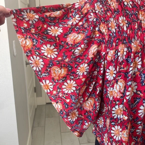 Free People Printed Ruffle Sleeve Crop Topo Size XS Red-Multi Color. - Picture 5 of 9